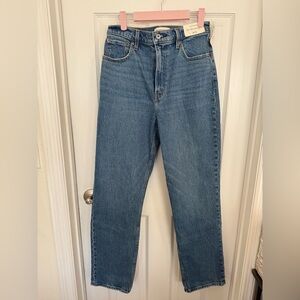 Abercrombie & Fitch NWT 90s straight Ultra High Rise Jeans size 29